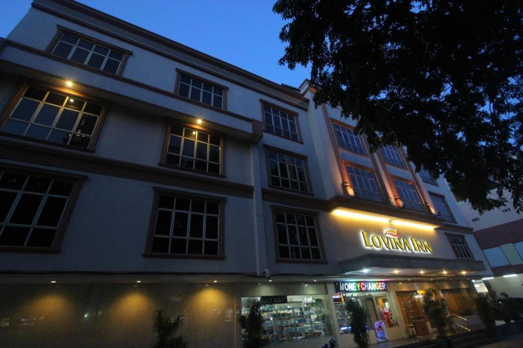 Lovina Inn Penuin Hotel Nagoya Exterior photo