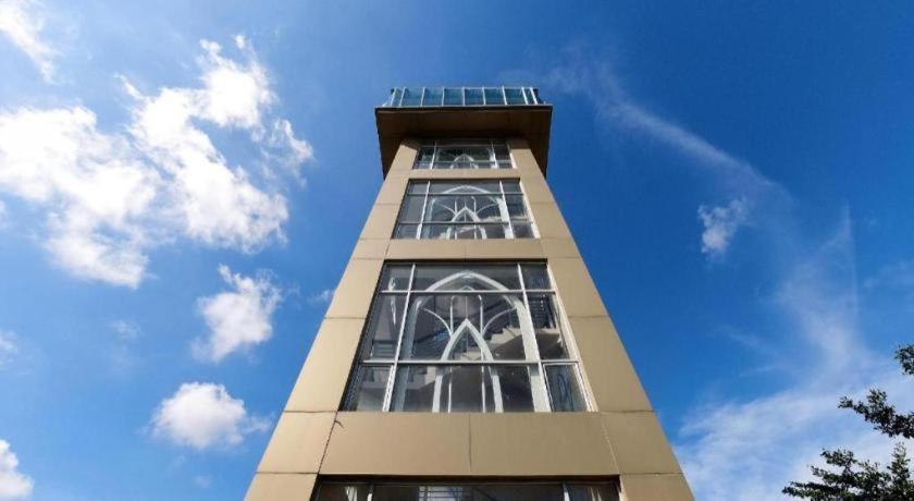 Lovina Inn Penuin Hotel Nagoya Exterior photo
