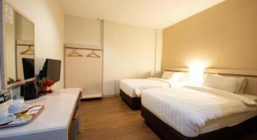 Lovina Inn Penuin Hotel Nagoya Exterior photo